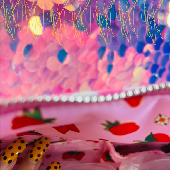 Dolls Kill x Strawberry Shortcake Quilted Weekender Bag - Picture 4 of 6